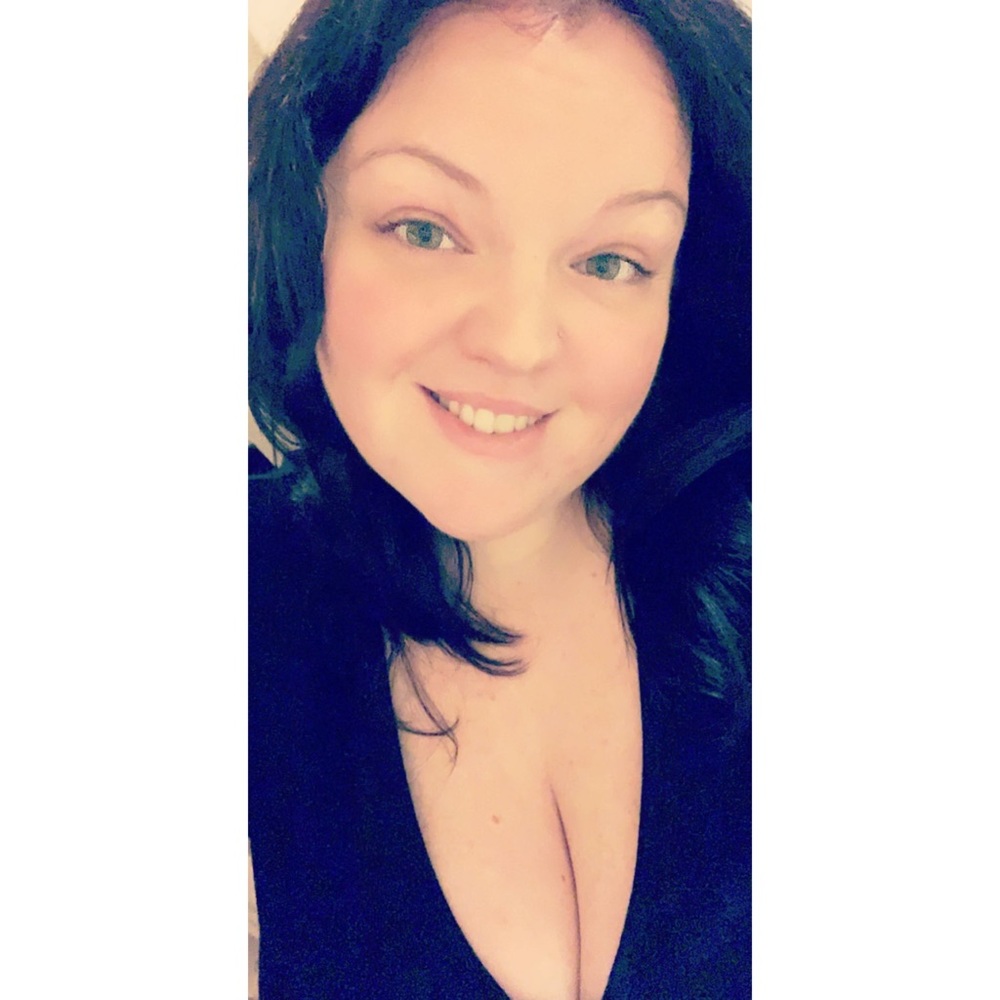 Meet your Posher, Cassi